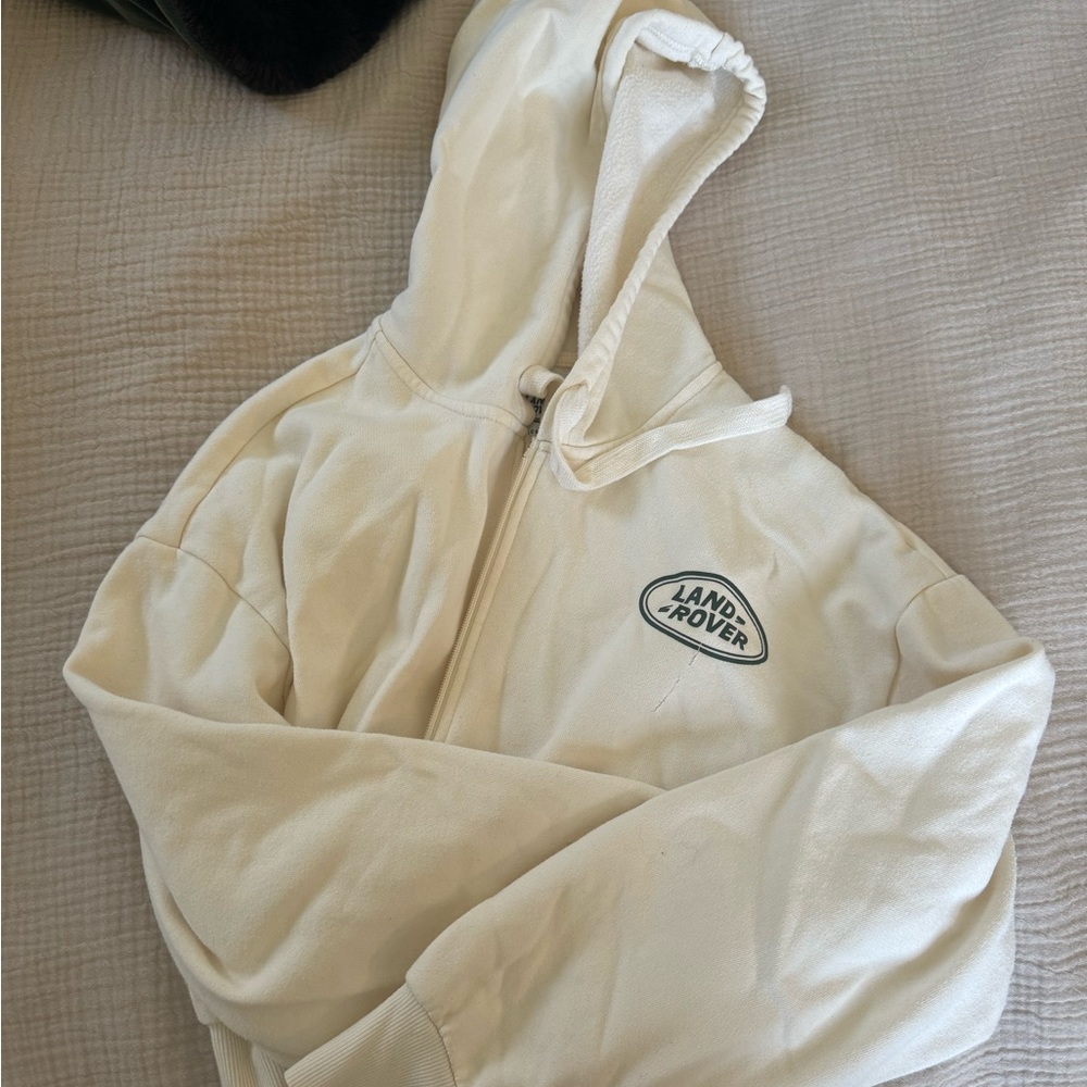 Land Rover zip up